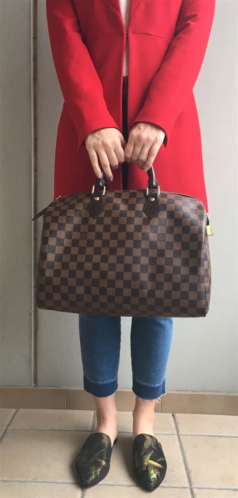 louis vuitton speedy bag 30 vs 35|speedy 35 louis vuitton size.